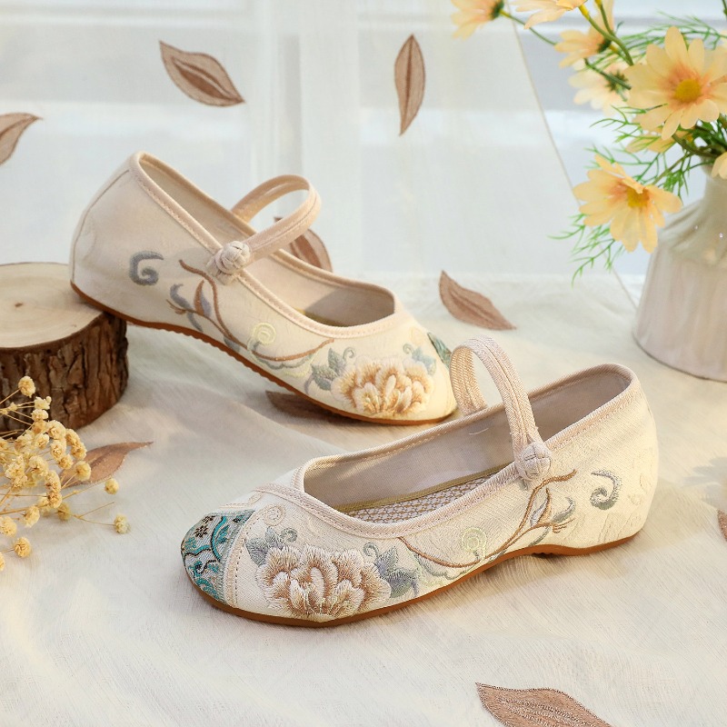 Sepatu Kasual Wanita Fashion V - New Ethnic Fashion ulasan dan harga
